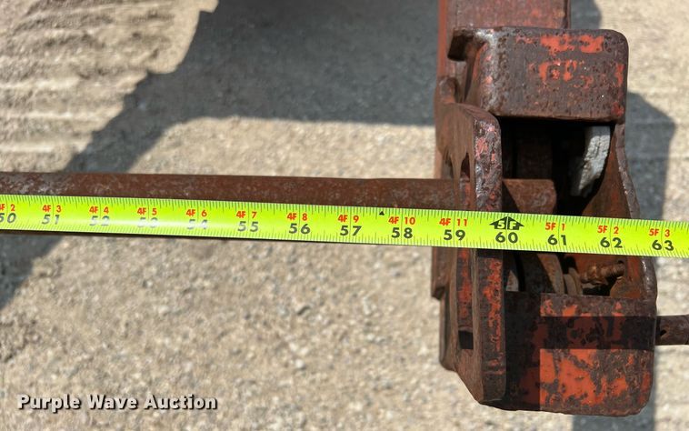 image for item DQ2106 2006 Ditch Witch HT185  cable plow