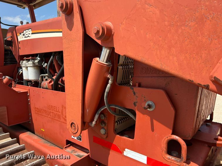 image for item DQ2106 2006 Ditch Witch HT185  cable plow