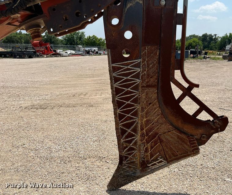 image for item DQ2106 2006 Ditch Witch HT185  cable plow