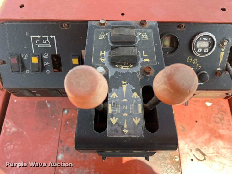 image for item DQ2106 2006 Ditch Witch HT185  cable plow