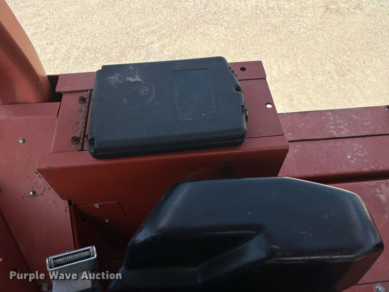 image for item DQ2106 2006 Ditch Witch HT185  cable plow