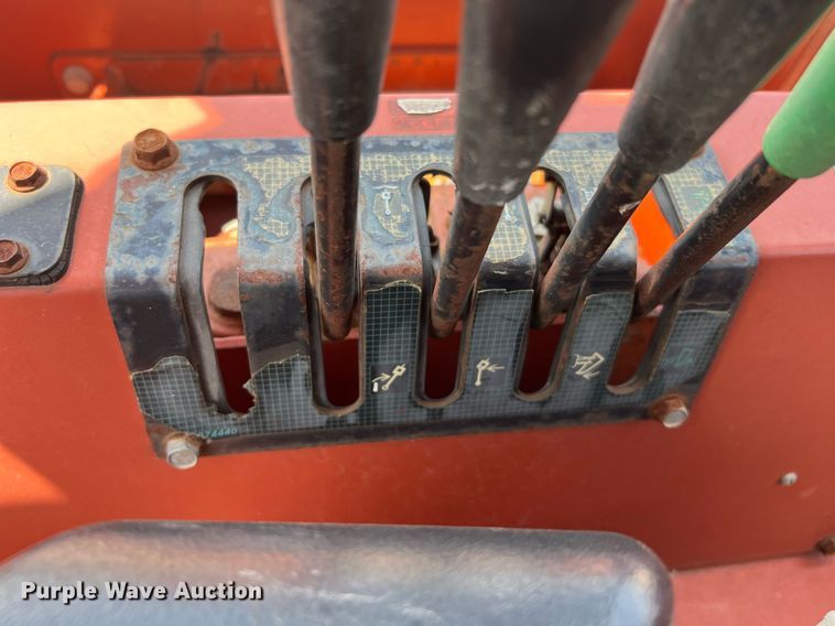 image for item DQ2106 2006 Ditch Witch HT185  cable plow