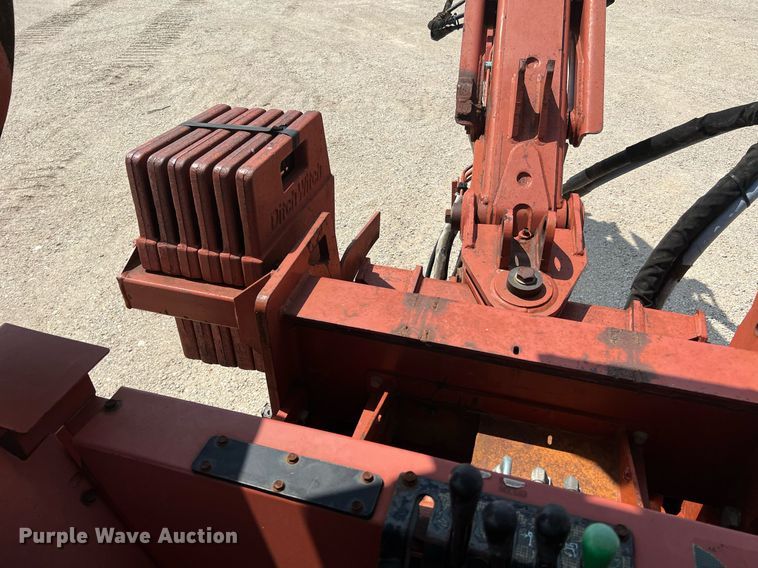 image for item DQ2106 2006 Ditch Witch HT185  cable plow