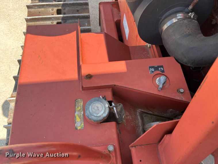 image for item DQ2106 2006 Ditch Witch HT185  cable plow