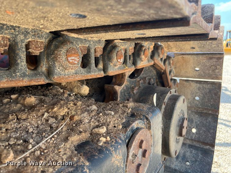 image for item DQ2106 2006 Ditch Witch HT185  cable plow