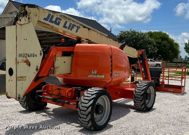 image for item DQ2107 2014 JLG 600AJ  boom lift