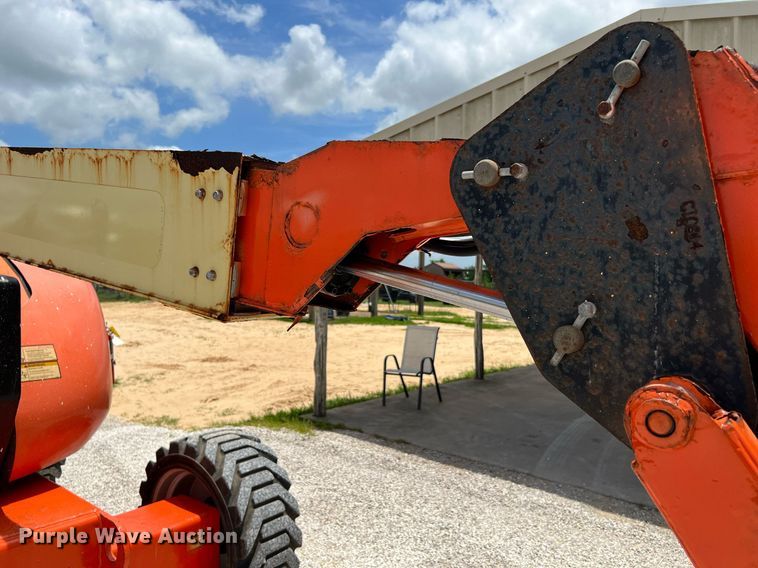 image for item DQ2107 2014 JLG 600AJ  boom lift