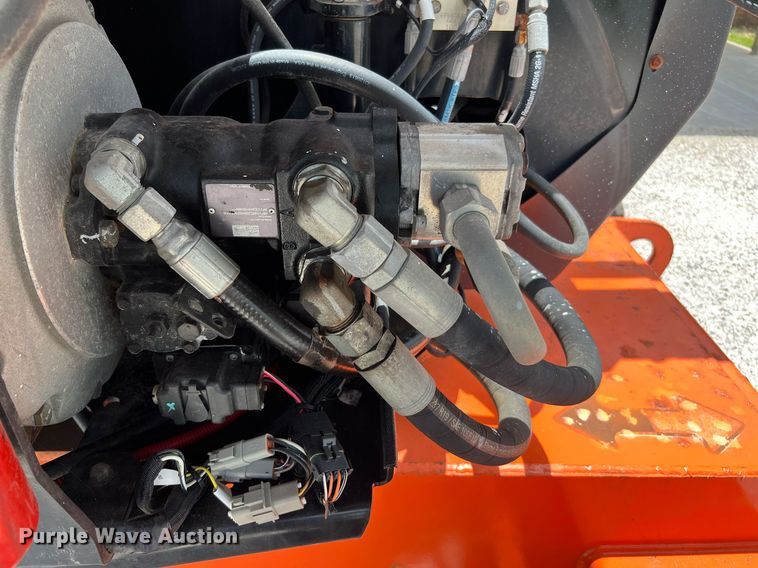 image for item DQ2107 2014 JLG 600AJ  boom lift