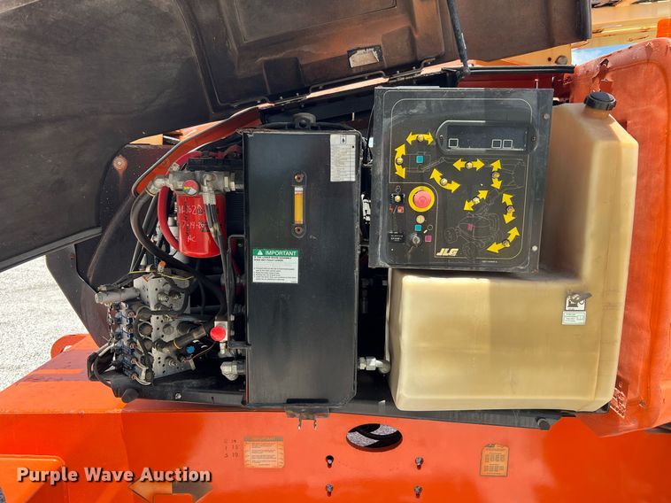 image for item DQ2107 2014 JLG 600AJ  boom lift