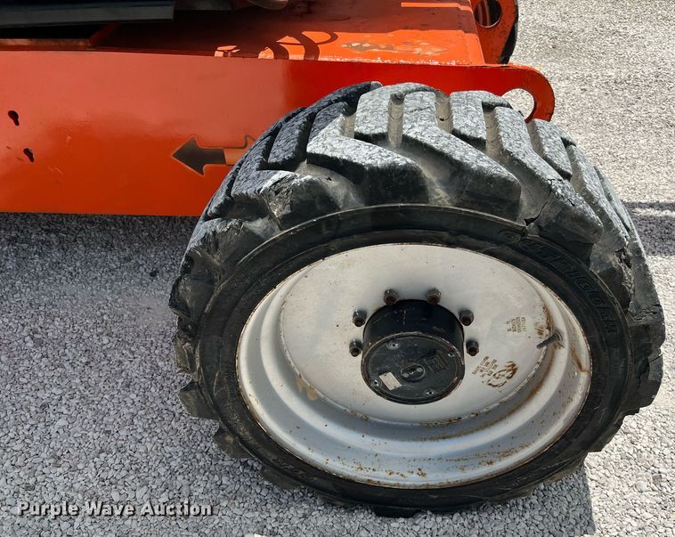 image for item DQ2107 2014 JLG 600AJ  boom lift