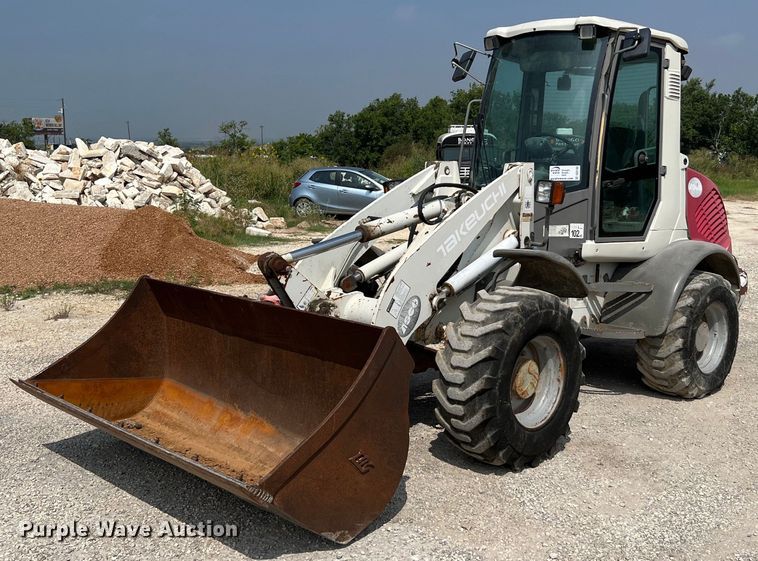 image for item DQ2108 2010 Takeuchi TW80  wheel loader