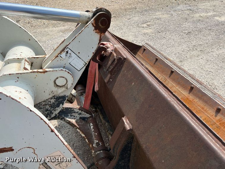 image for item DQ2108 2010 Takeuchi TW80  wheel loader