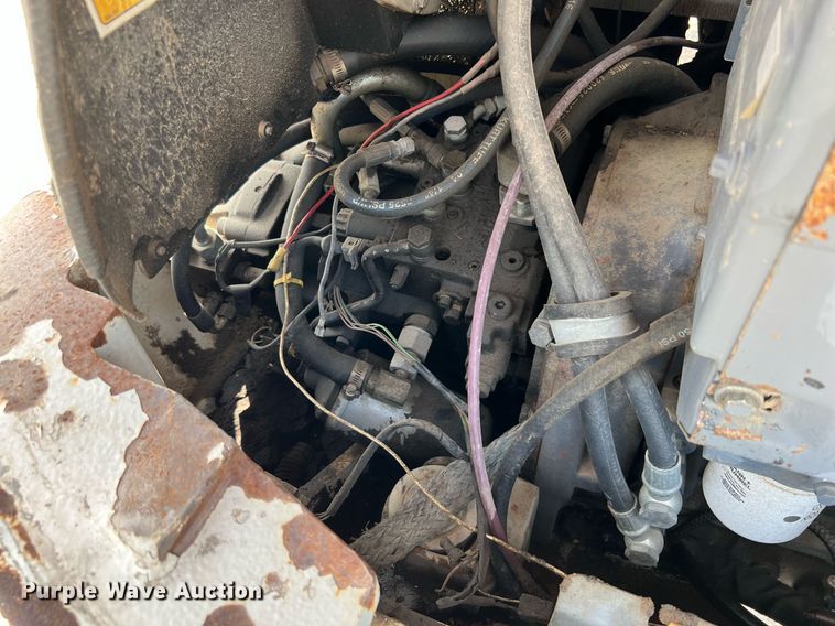 image for item DQ2108 2010 Takeuchi TW80  wheel loader