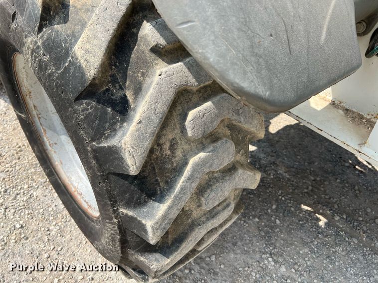 image for item DQ2108 2010 Takeuchi TW80  wheel loader