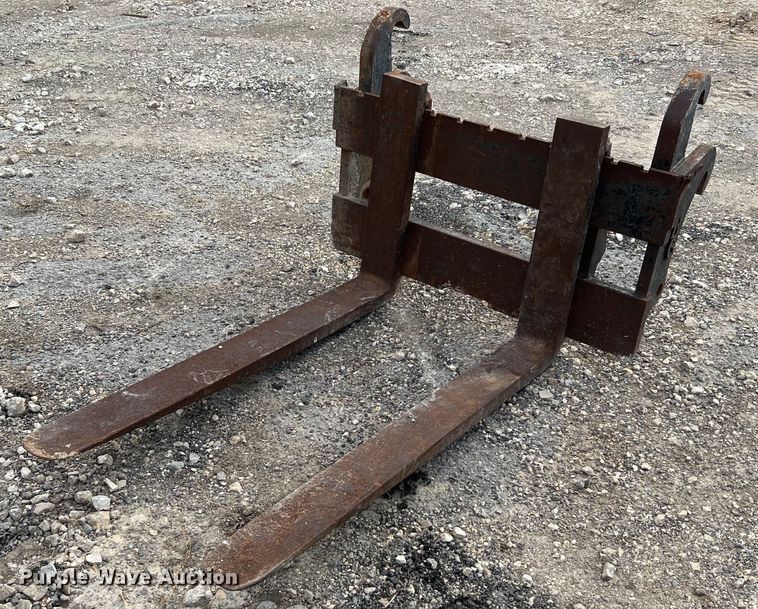 image for item DQ2108 2010 Takeuchi TW80  wheel loader