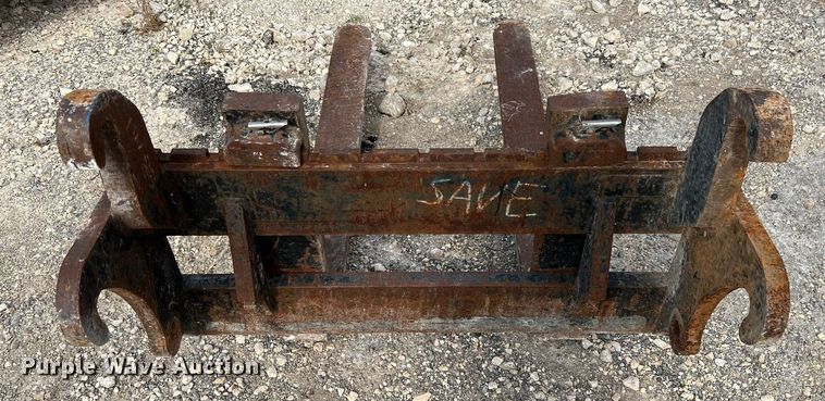 image for item DQ2108 2010 Takeuchi TW80  wheel loader