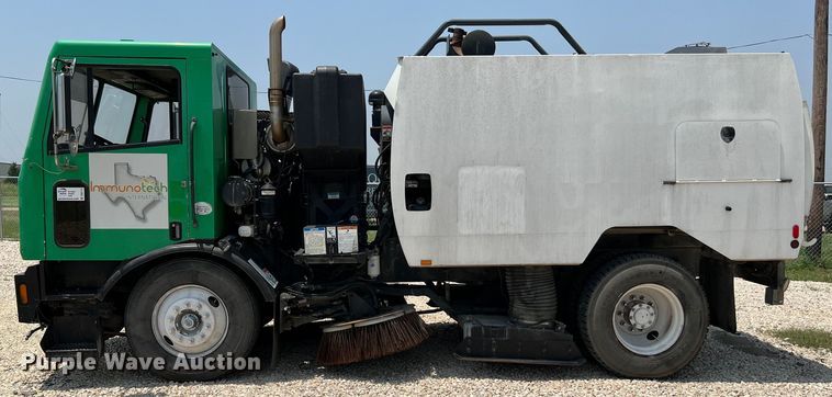 image for item DQ2112 2011 Crane Carrier  street sweeper truck