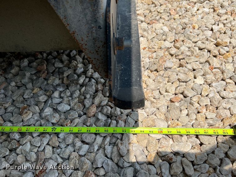 image for item DQ2112 2011 Crane Carrier  street sweeper truck