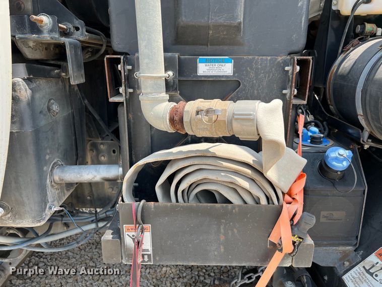 image for item DQ2112 2011 Crane Carrier  street sweeper truck