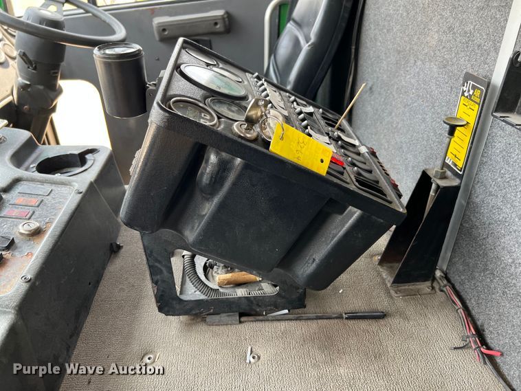 image for item DQ2112 2011 Crane Carrier  street sweeper truck