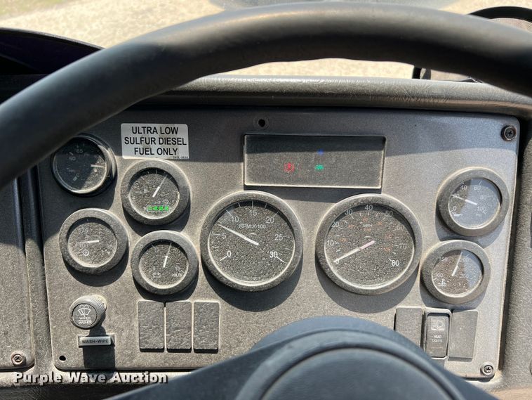 image for item DQ2112 2011 Crane Carrier  street sweeper truck