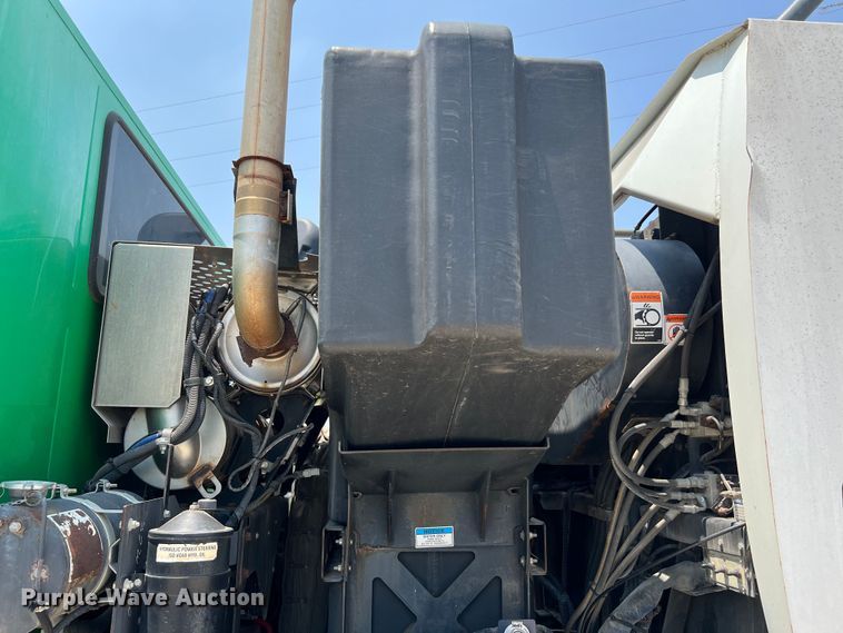 image for item DQ2112 2011 Crane Carrier  street sweeper truck