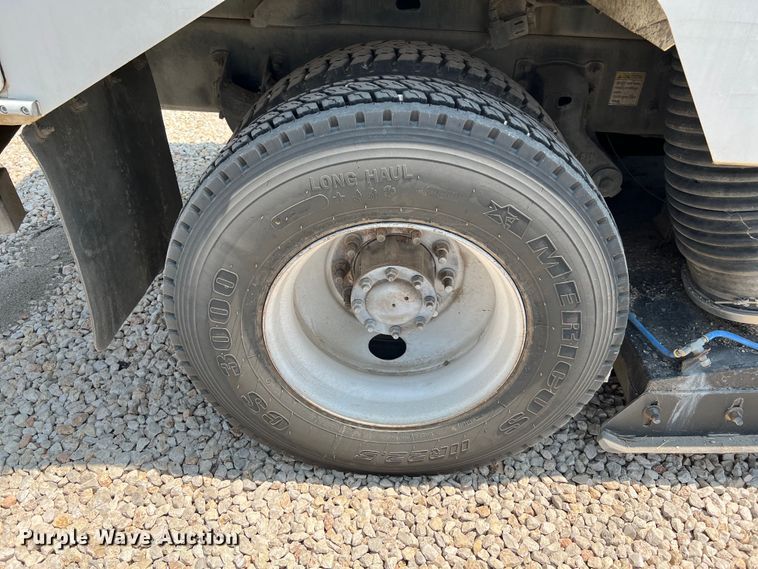 image for item DQ2112 2011 Crane Carrier  street sweeper truck