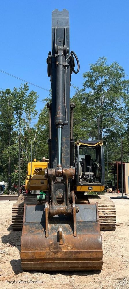 image for item DQ2113 2014 John Deere 350G LC  excavator