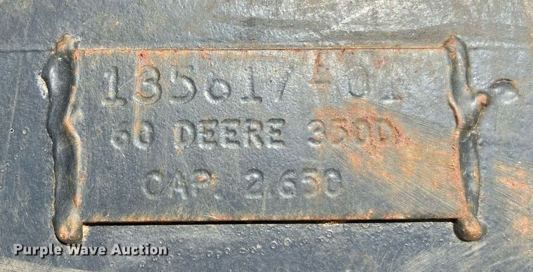 image for item DQ2113 2014 John Deere 350G LC  excavator