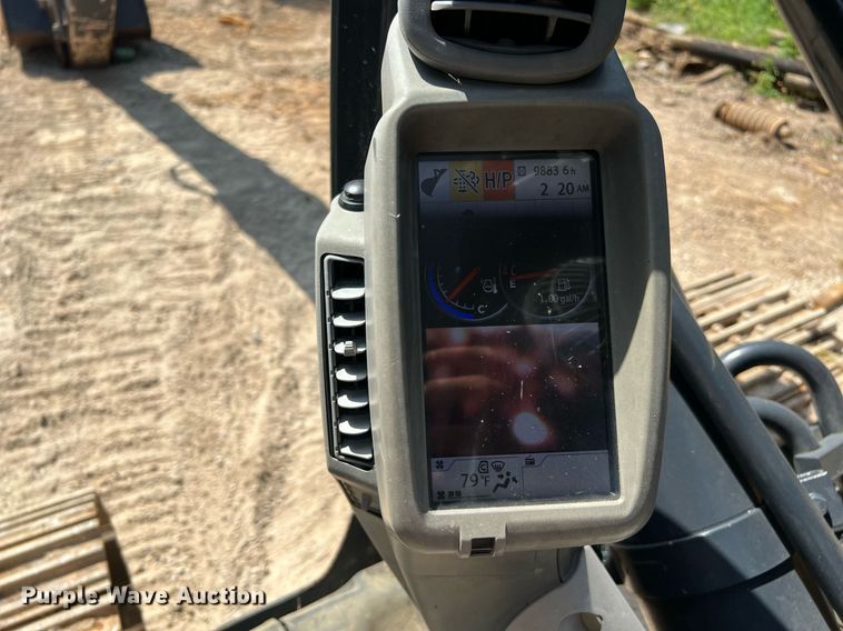 image for item DQ2113 2014 John Deere 350G LC  excavator