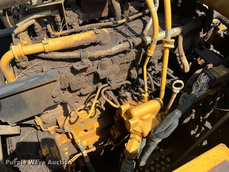 image for item DQ2113 2014 John Deere 350G LC  excavator