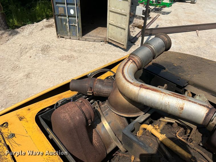 image for item DQ2113 2014 John Deere 350G LC  excavator