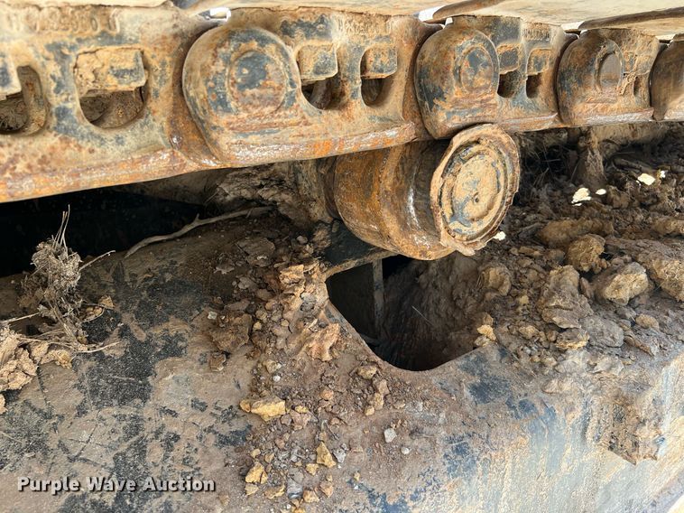 image for item DQ2113 2014 John Deere 350G LC  excavator