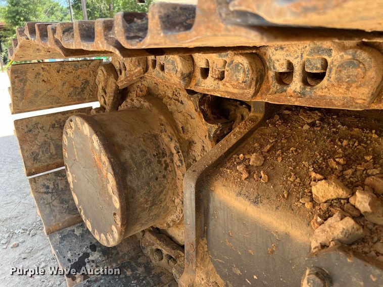 image for item DQ2113 2014 John Deere 350G LC  excavator