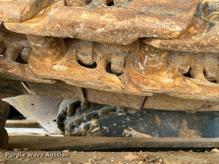 image for item DQ2113 2014 John Deere 350G LC  excavator