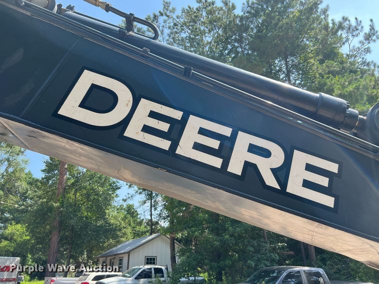 image for item DQ2113 2014 John Deere 350G LC  excavator