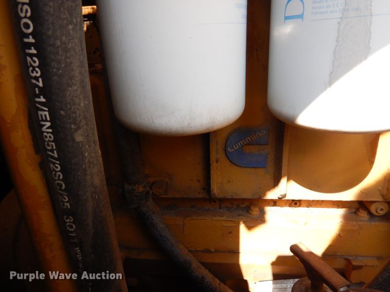 image for item DQ7330 1987 Dresser TD-20G  cable plow