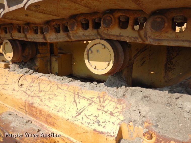 image for item DQ7330 1987 Dresser TD-20G  cable plow