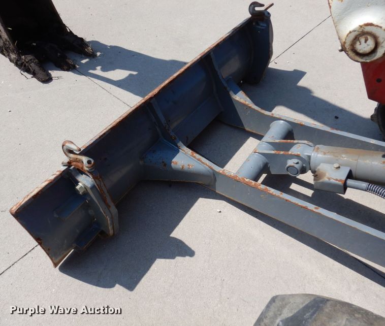 image for item DQ7332 2019 Takeuchi TB216  mini excavator