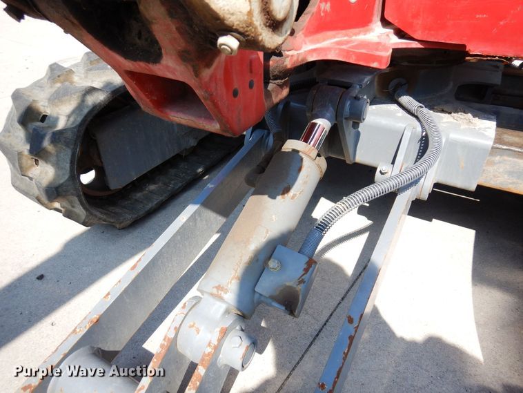 image for item DQ7332 2019 Takeuchi TB216  mini excavator