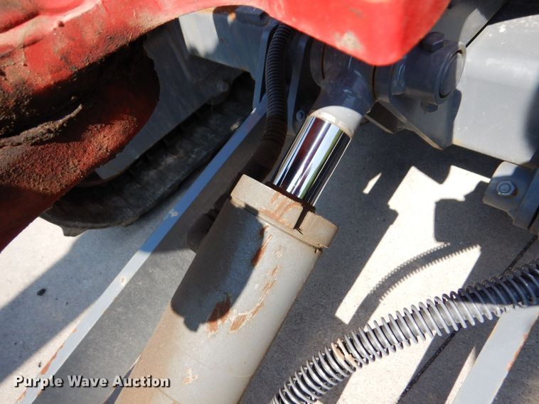 image for item DQ7332 2019 Takeuchi TB216  mini excavator