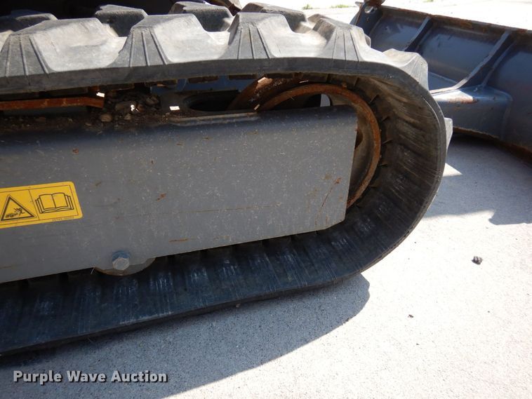 image for item DQ7332 2019 Takeuchi TB216  mini excavator