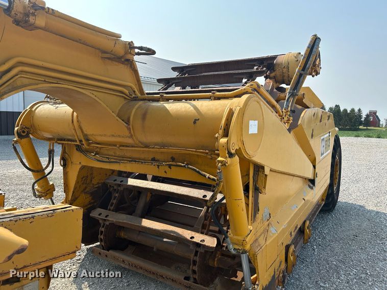 image for item DR4729 1976 Caterpillar 613  elevating scraper