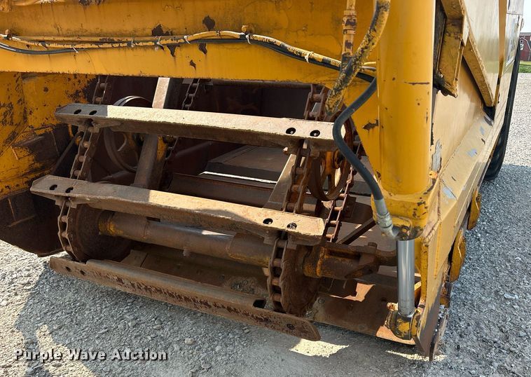 image for item DR4729 1976 Caterpillar 613  elevating scraper