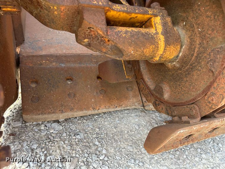 image for item DR4729 1976 Caterpillar 613  elevating scraper