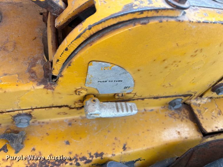 image for item DR4729 1976 Caterpillar 613  elevating scraper