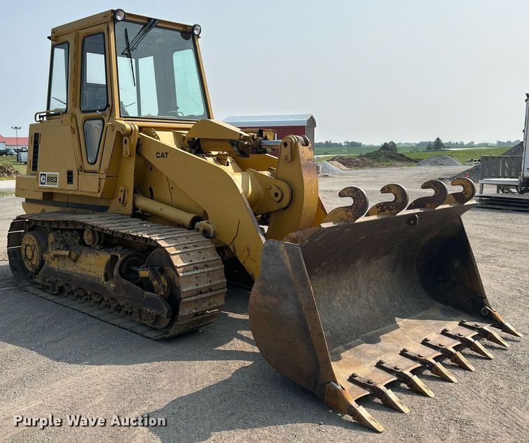 image for item DR4730 1984 Caterpillar 953  track loader
