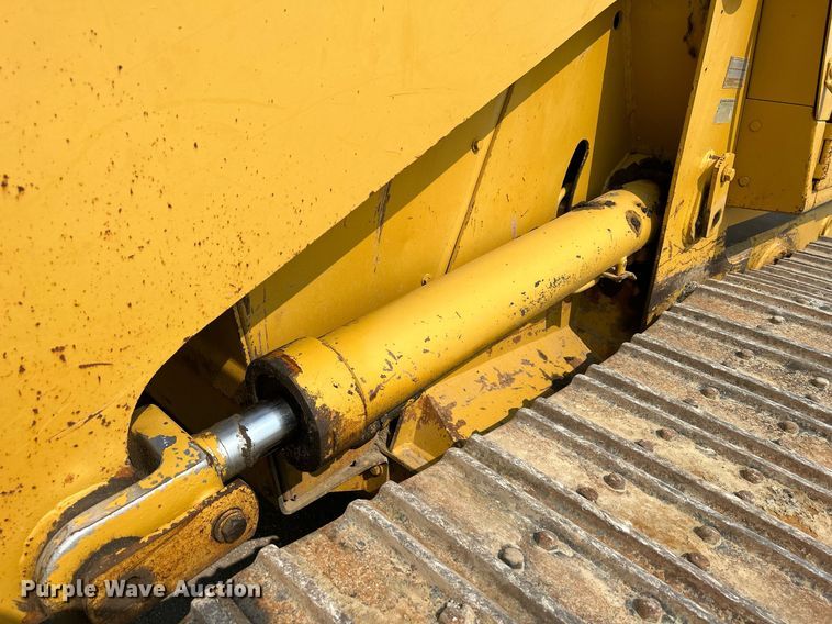 image for item DR4730 1984 Caterpillar 953  track loader