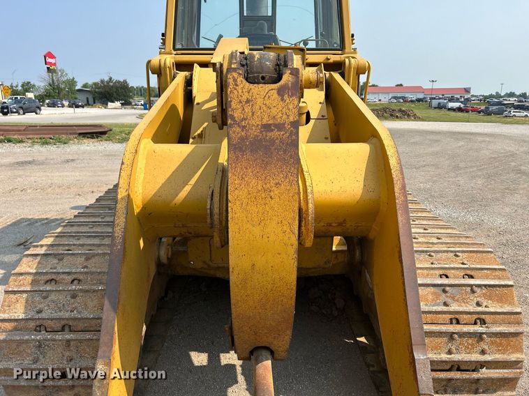 image for item DR4730 1984 Caterpillar 953  track loader