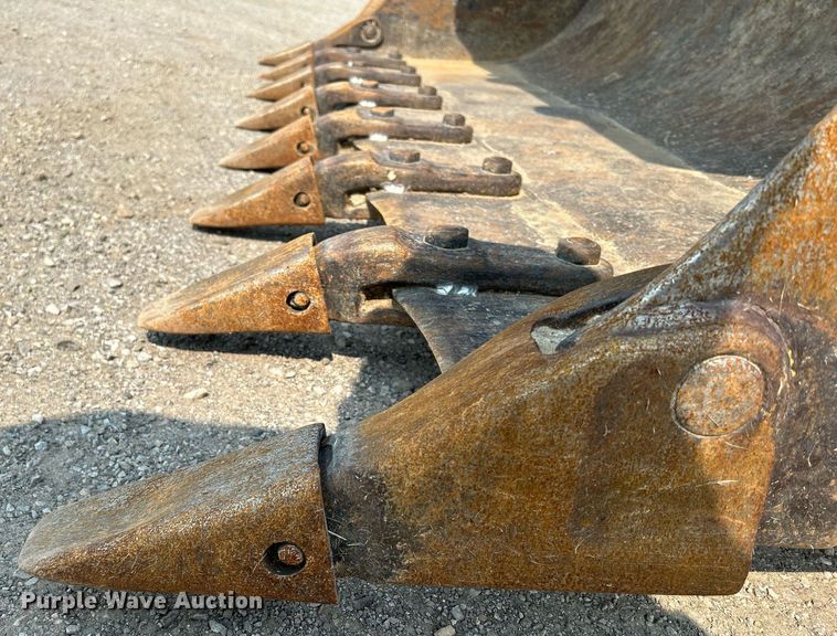 image for item DR4730 1984 Caterpillar 953  track loader